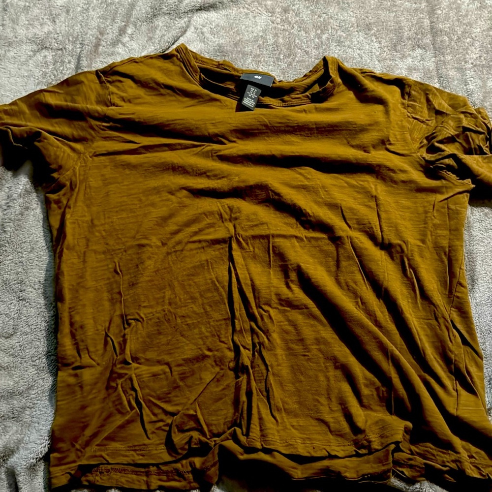 H&M shirt